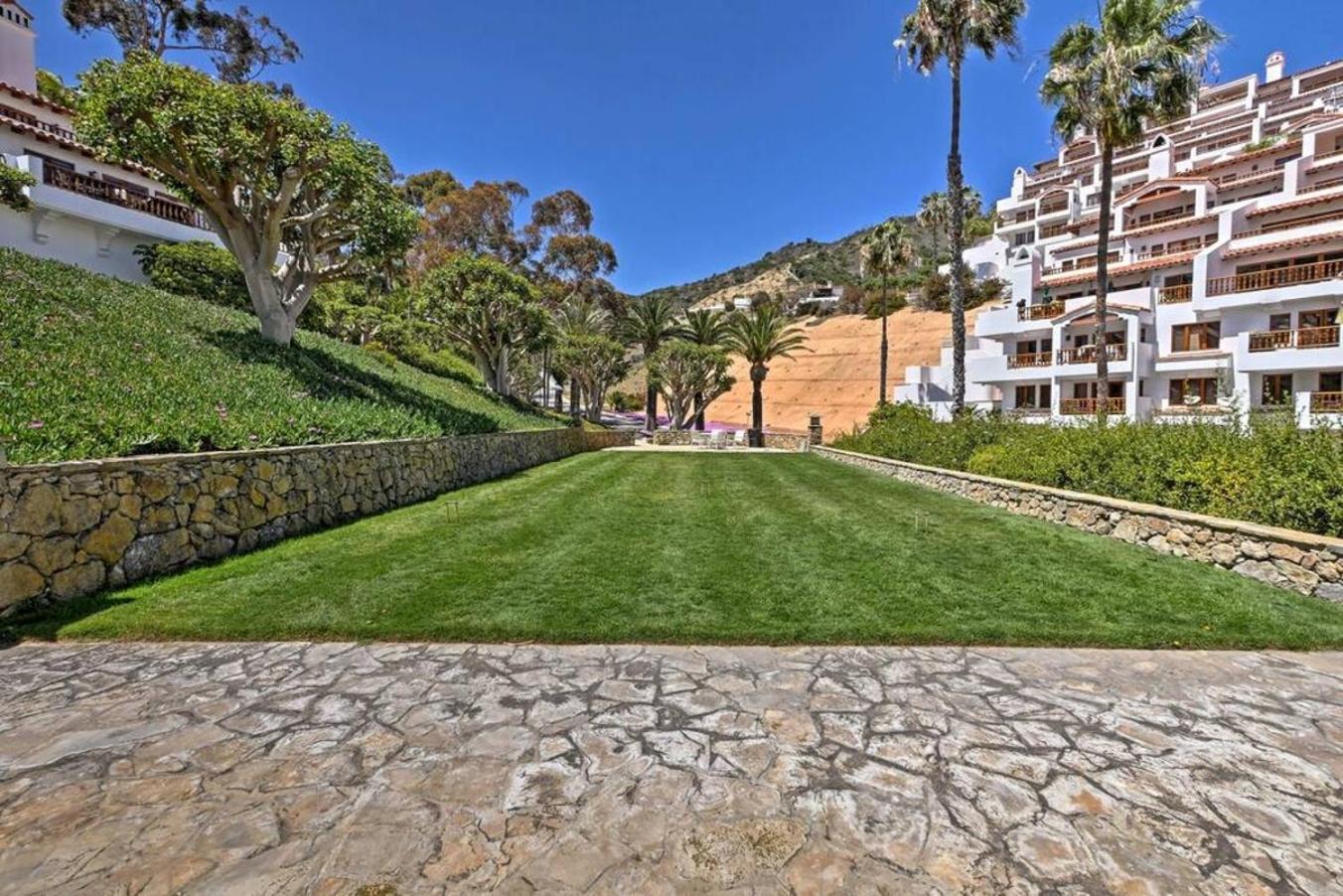 Gorgeous Oceanfront Villa With Panoramic Views Avalon Eksteriør bilde