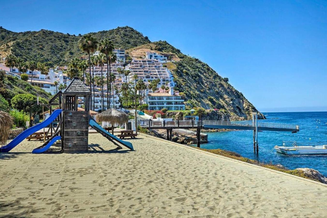Gorgeous Oceanfront Villa With Panoramic Views Avalon Eksteriør bilde