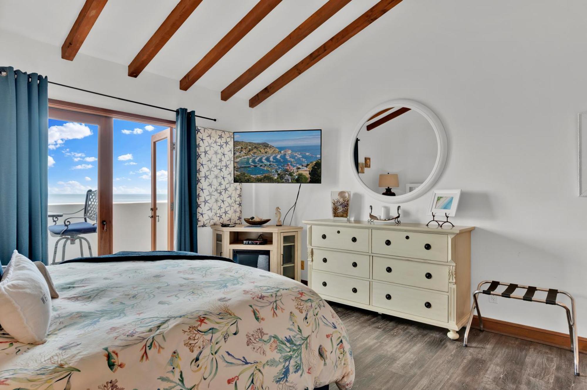 Gorgeous Oceanfront Villa With Panoramic Views Avalon Eksteriør bilde